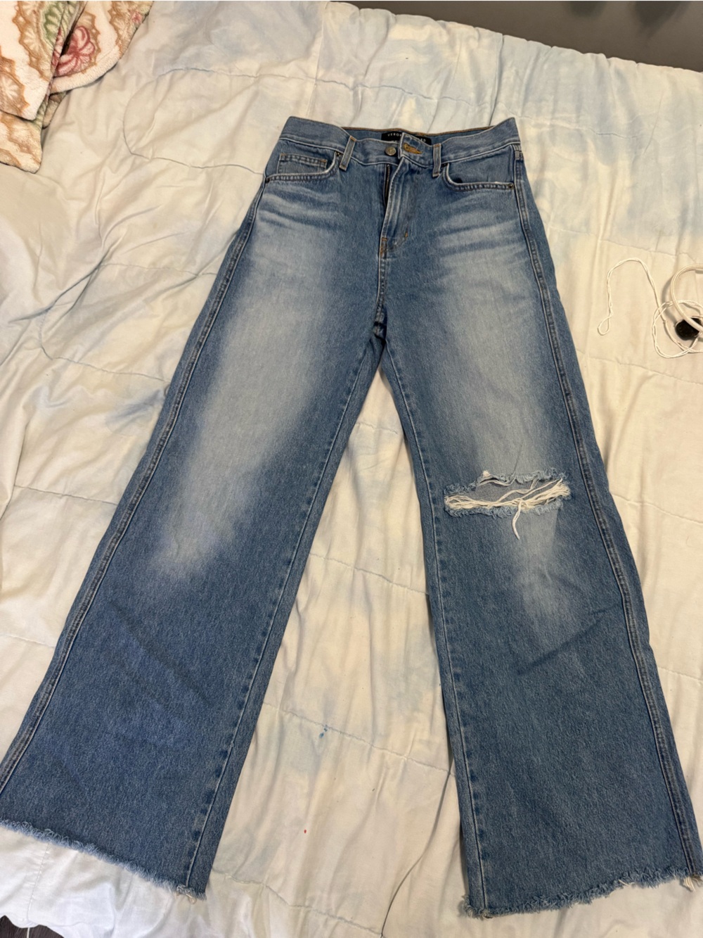 Veronica Beard Light Blue Bootcut Jeans with Distressed Knee